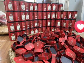 TRÀ XANH HỘP ĐỎ